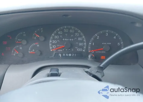 1998 Ford Expedition from USA, damaged, VIN 1FMPU18L3WLB42756